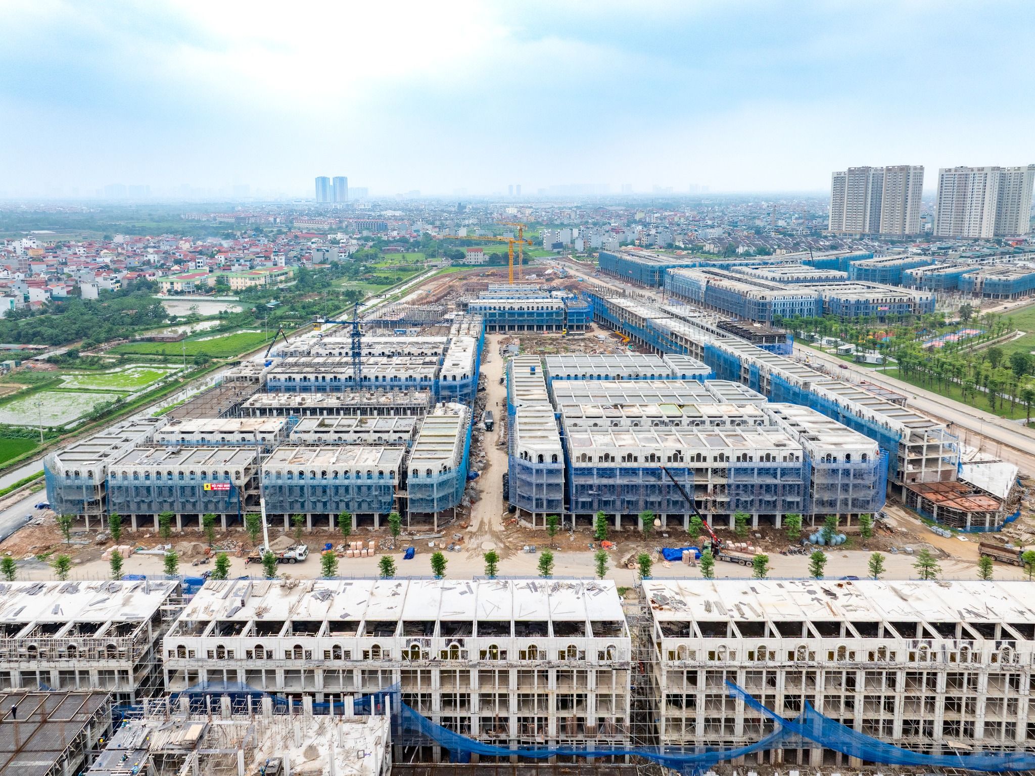 Toàn cảnh dự án — 04 / 2026